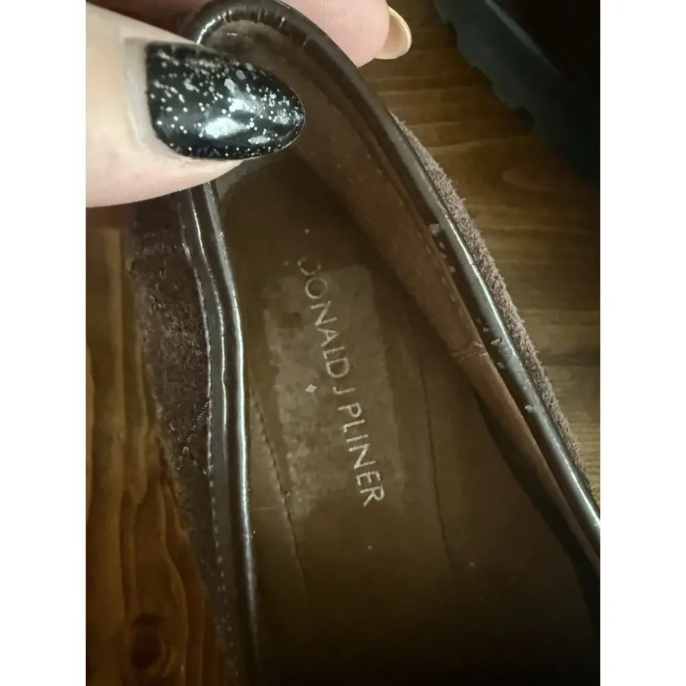 Donald J Pliner Peggi Lug Sole Loafers in Brown Suede US Size 8